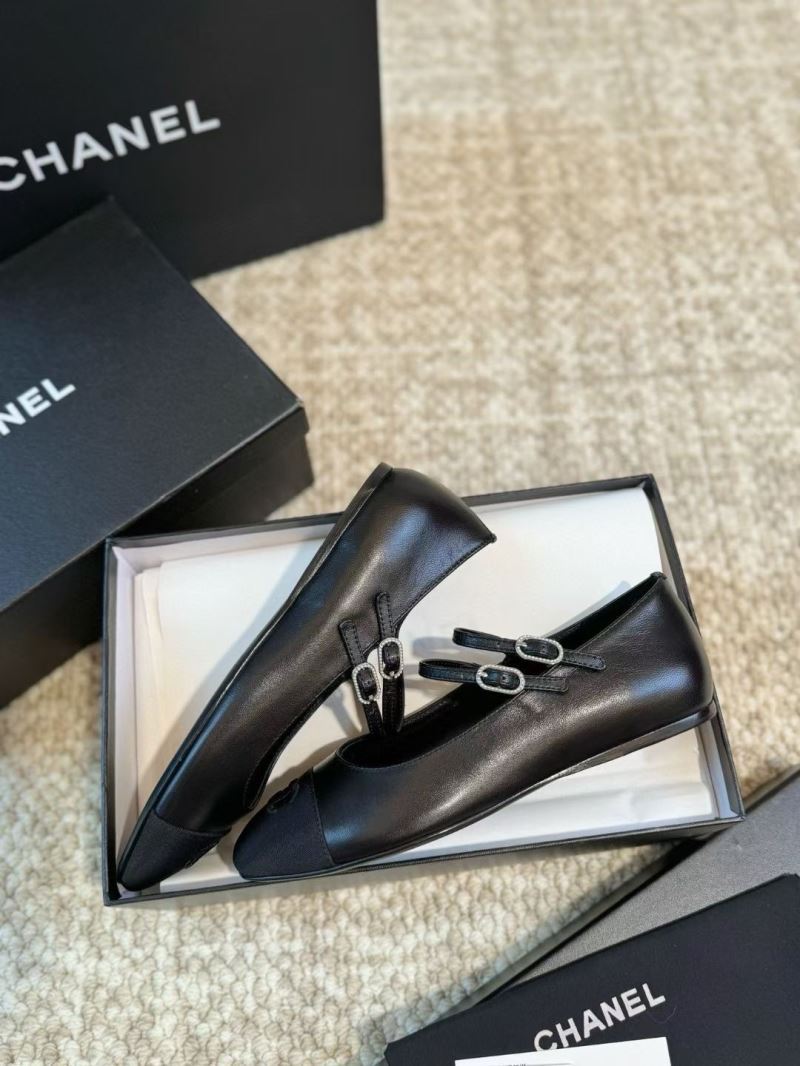 Chanel Low Shoes